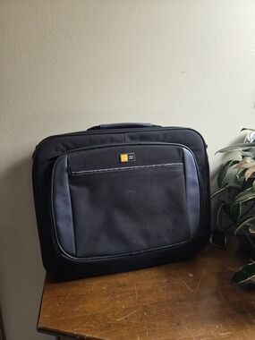Black Laptop Briefcase Bag - Compact Professional Carry